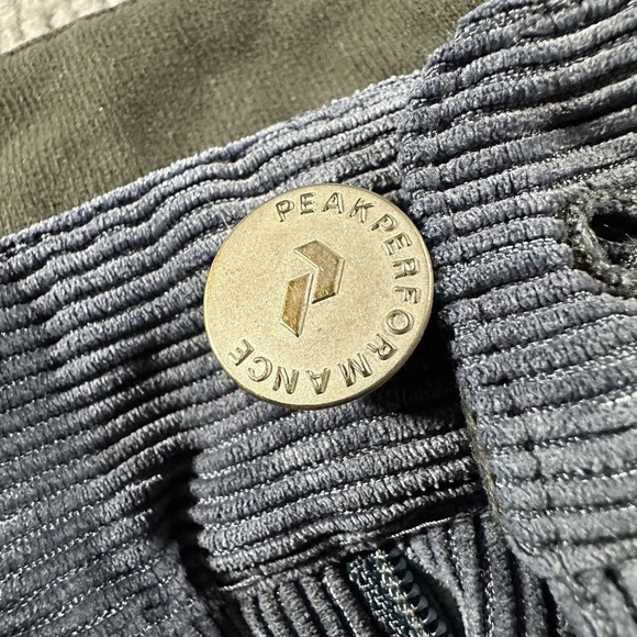 Peak Performance Womens Small‎ Corduroy Blue Shorts Camping Hiking Trekking - Picture 7 of 12